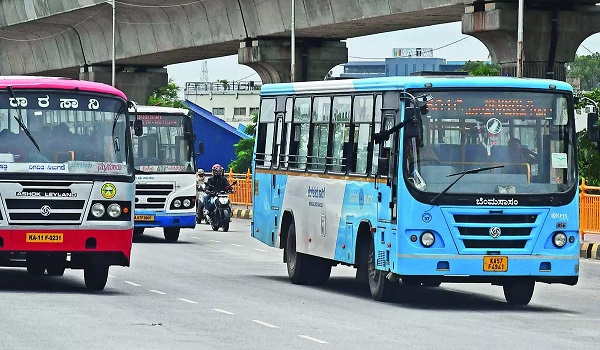 Featured Image of Bus and cab connectivity